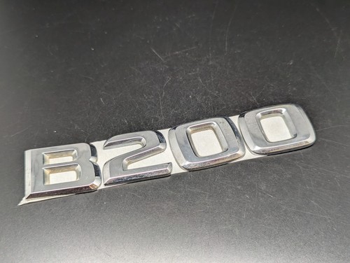 Mercedes b200 200 logo sigla - mercedes,