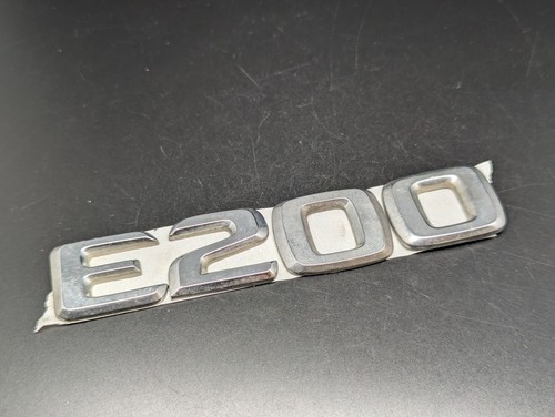 Mercedes e200 200 logo - mercedes, e